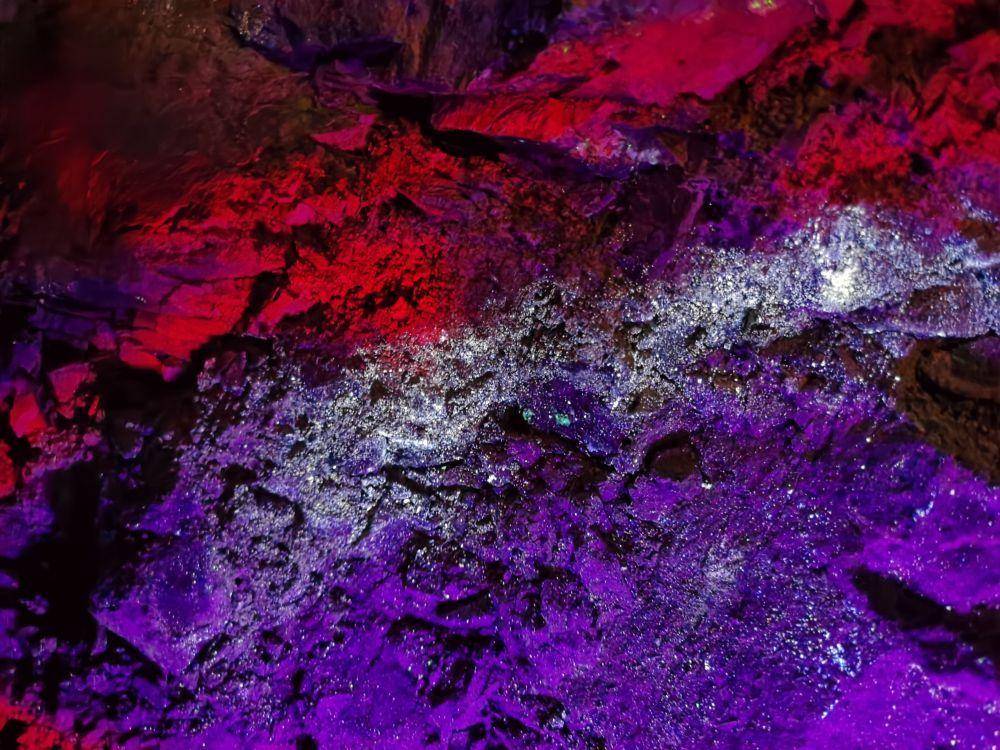 星点点——探访山东省地矿局第六地质大队mg不朽情缘网站肩扛千钧重负 眼见繁