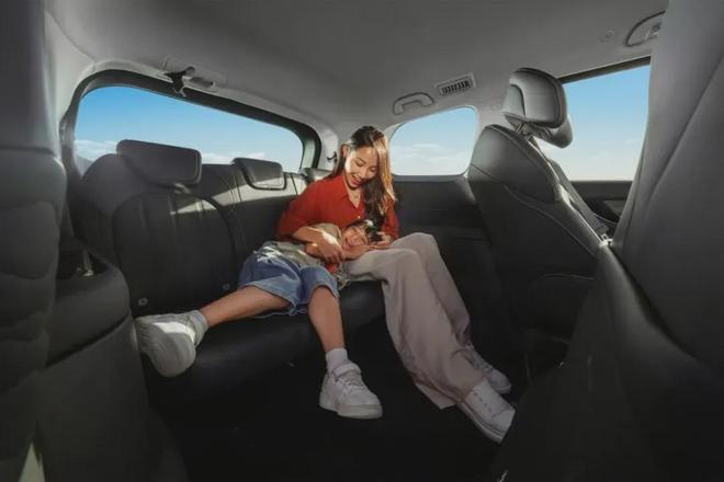 星海V9越享系列解锁出行新“享”法不朽情缘平台推荐百变大空间+豪华座舱(图2)