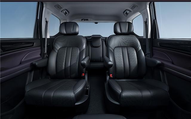 M6 MAX为什么是“闭眼入”的最优解？不朽情缘10万级家用MPV怎么选？传祺(图5)