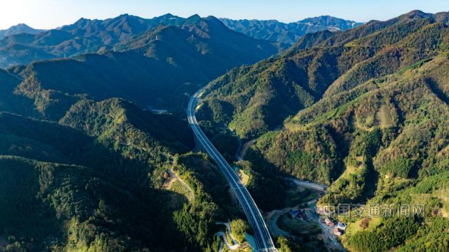 速同日通车 三湘路网织密赋能区域发展不朽情缘平台登录网页【湖南】两条高(图4)